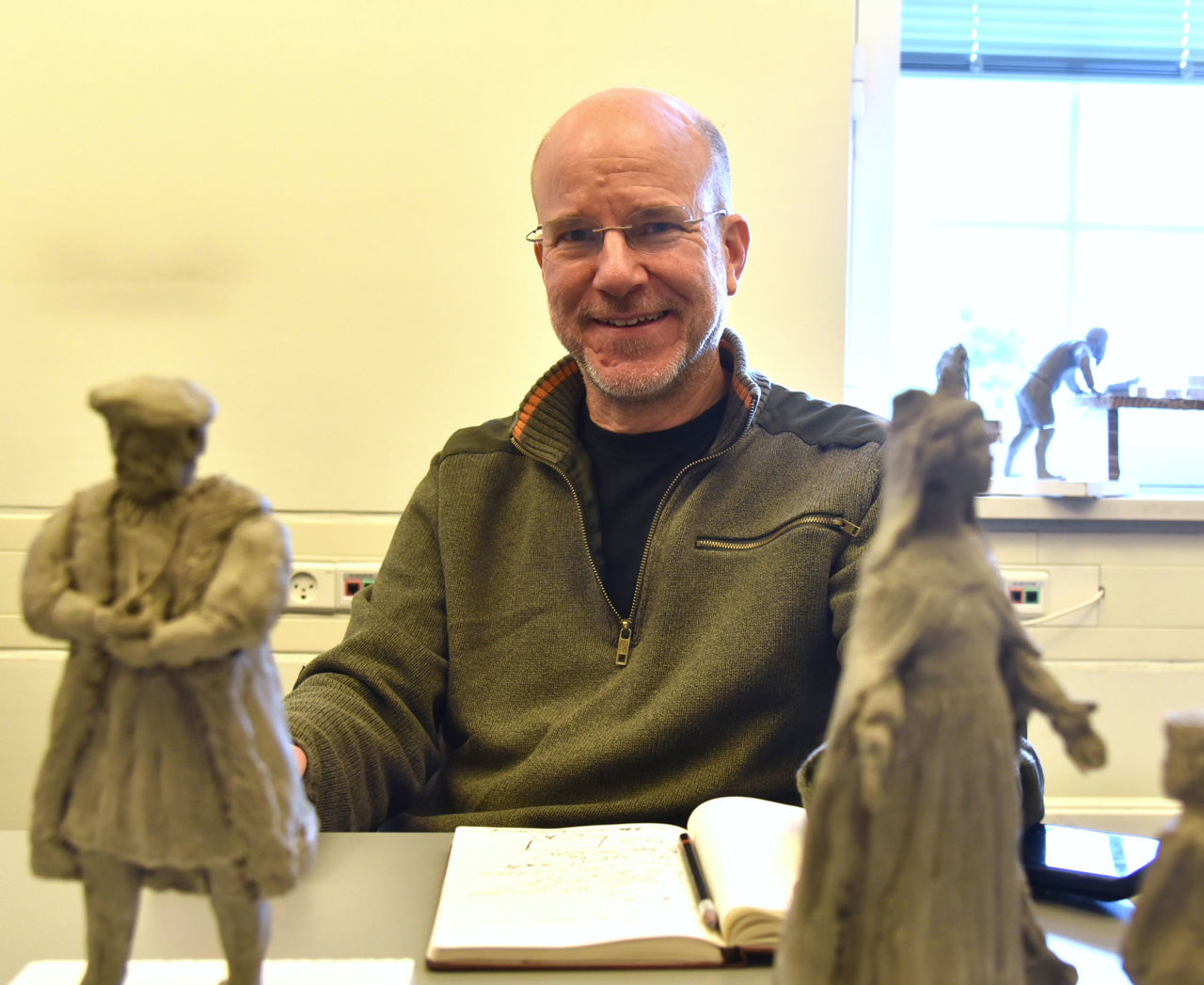 Svensk skulptør Oscar Nilsson