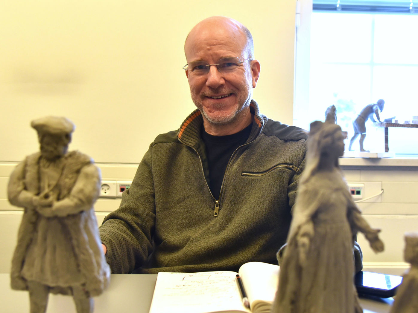 Svensk skulptør Oscar Nilsson